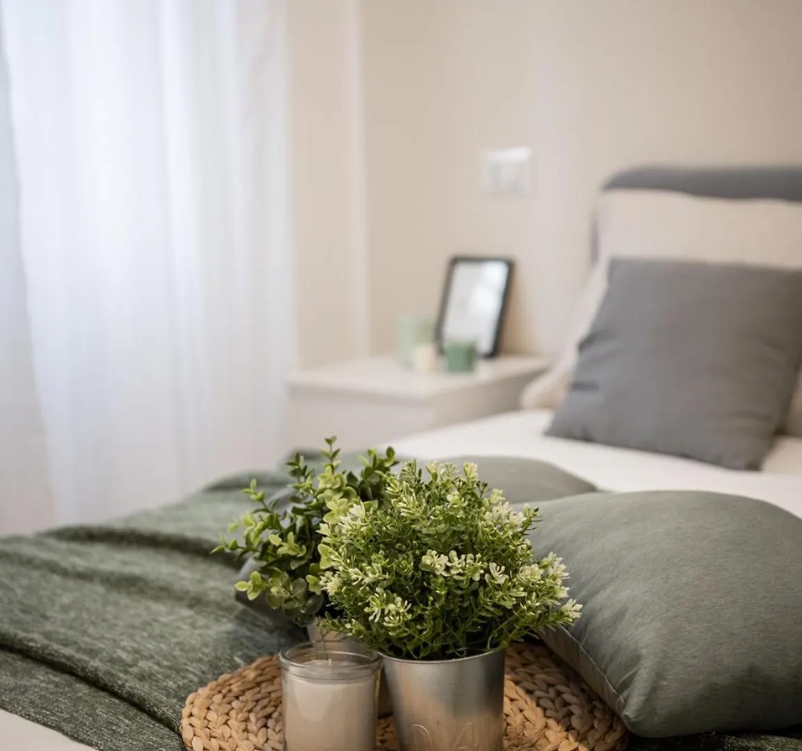 Viale Troya Modern Bilo - Design District Apartment Milan