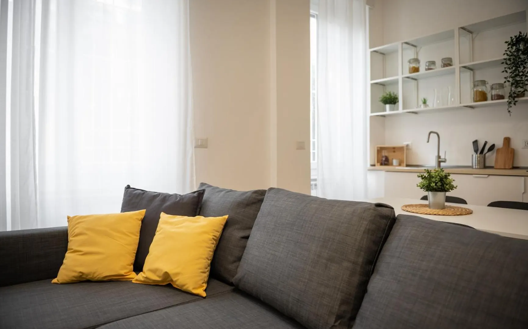 Viale Troya Modern Bilo - Design District Apartment Milan 0*,  Italy